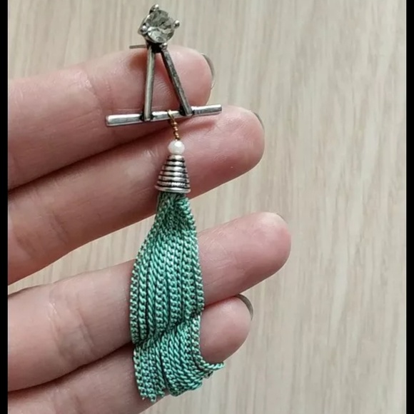 Green Tassel Dangle Women's Boho Earrings Jewelry - Picture 4 of 5